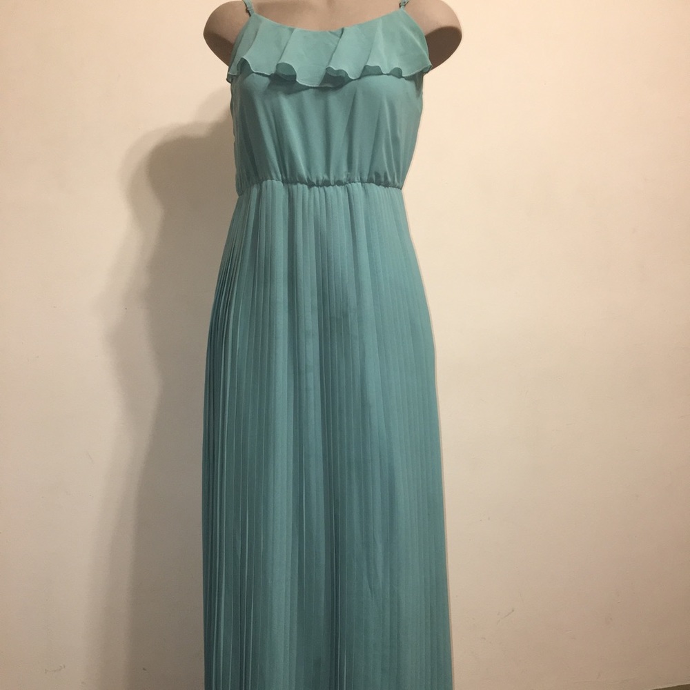 Pull and bear dress